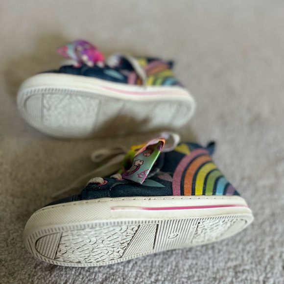 𝅺Jojo Siwa Sparkly Denim High Tops Rainbow heart bow size 13 - Picture 7 of 14